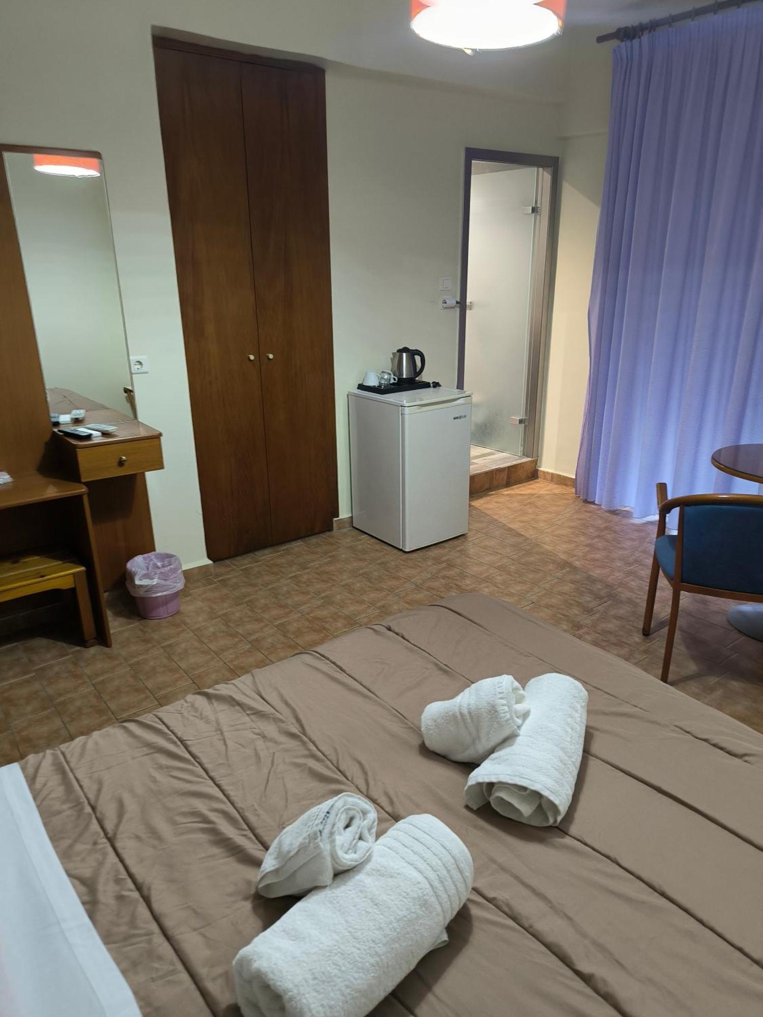Hotel Almira Agia Triada  Exterior photo